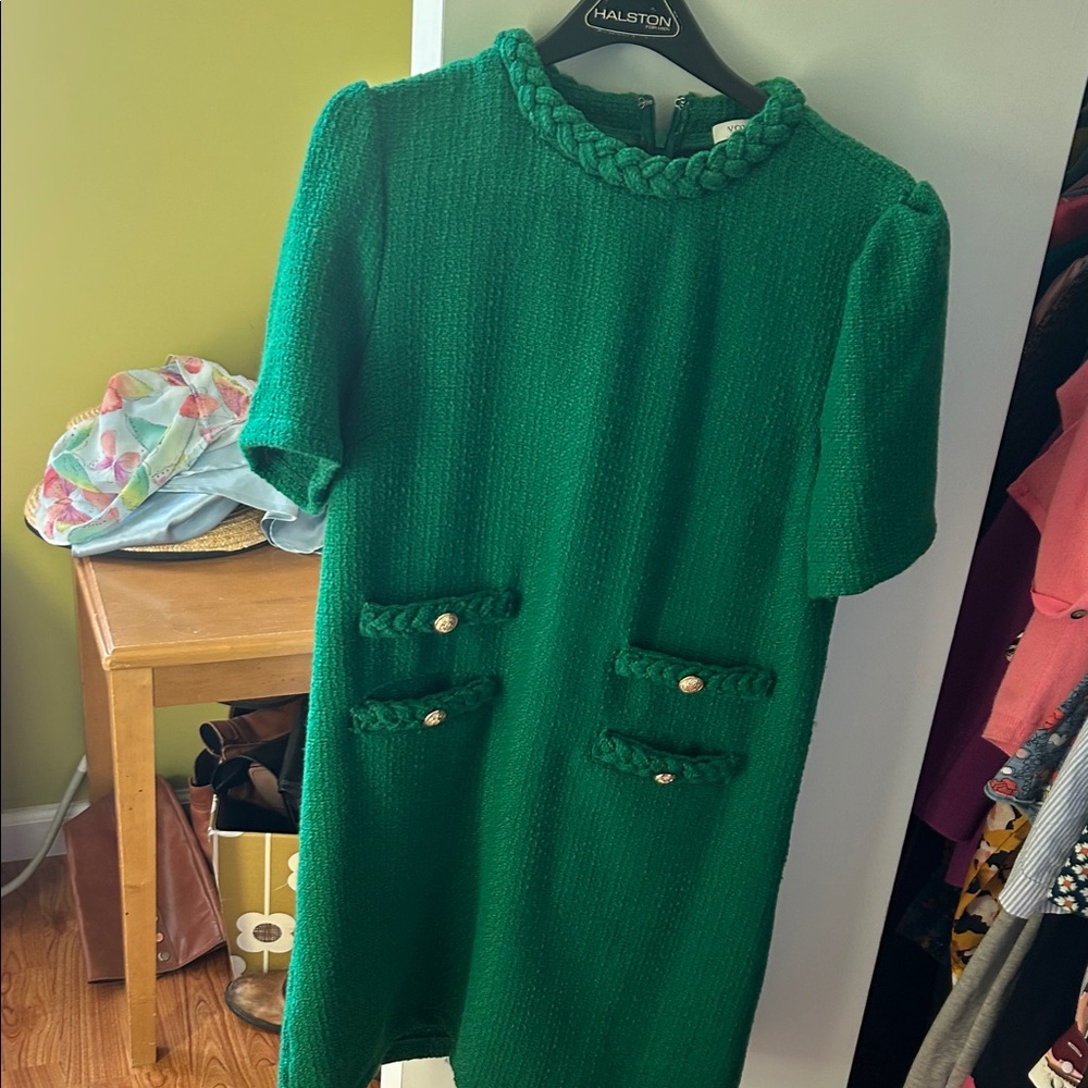Charming Green Mini Dress with Button Accents